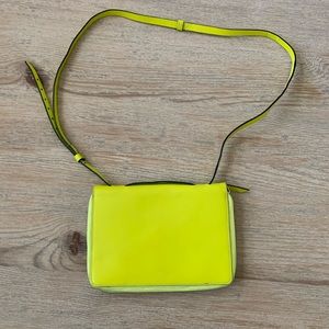 Kate Spade Saturday♠️ IPdad Mini Purse